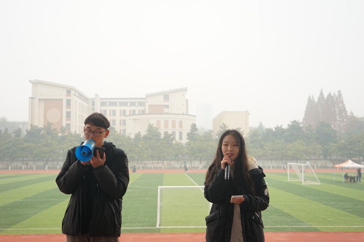 2138CC太阳集团举办第45届团委学生会素质拓展活动11.jpg